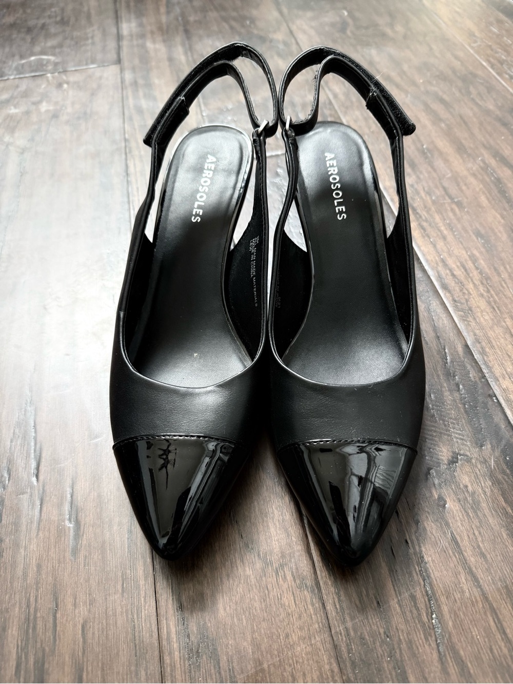 Aerosoles Womens Black Slingback Heels With Patent Leather Pointed Toe Size 9M